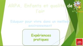 Déssin : Atmo et son amie flotte dans l'air grace à des ballons